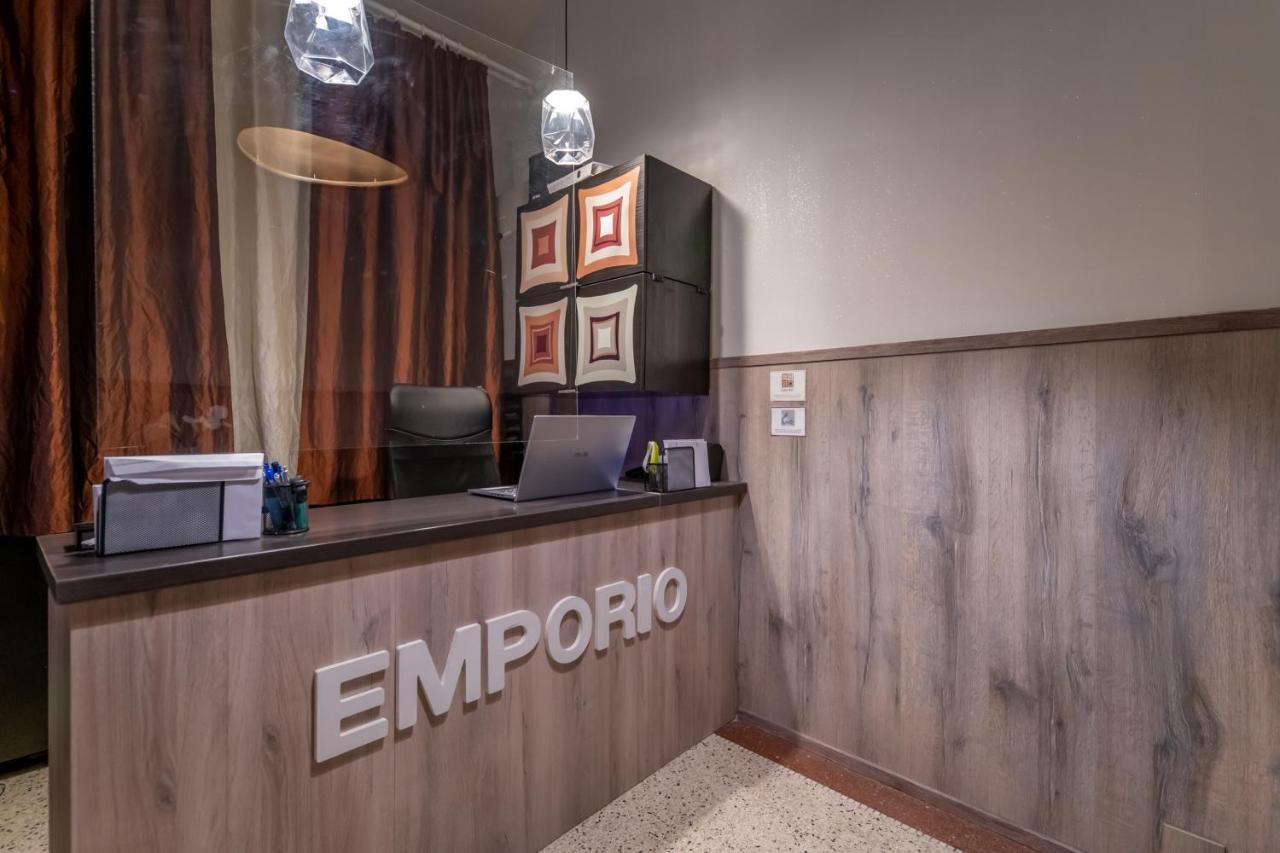 Emporio Prague Apartments Esterno foto